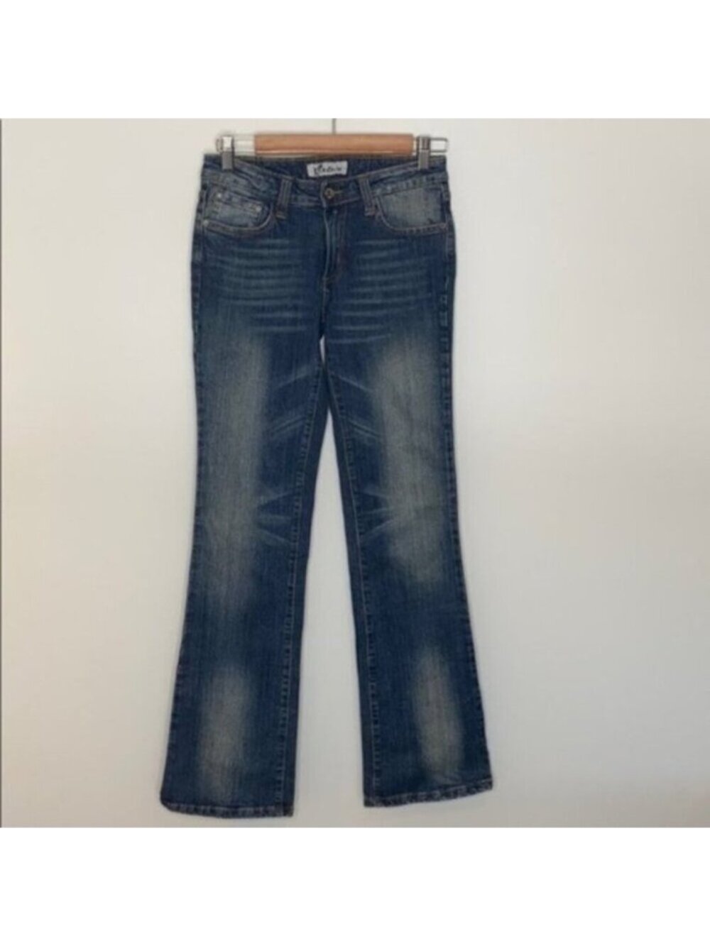 Nineteen Women Blue Medium Wash Denim Flare Low Rise Jeans Size 27